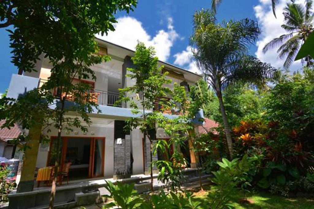 Artja Inn Ubud Екстериор снимка
